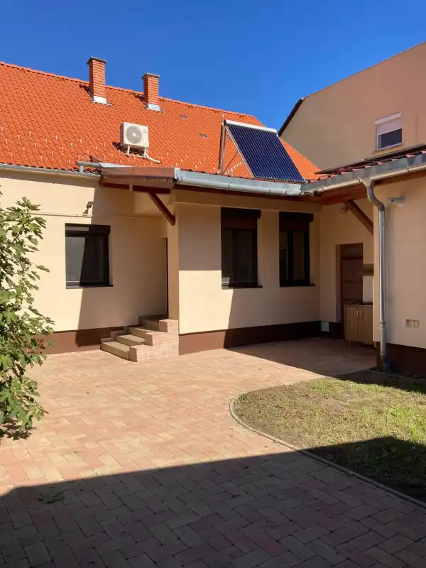 Eladó családi ház, Zalaegerszeg 5 szoba 120 m² 148 M Ft